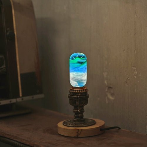 Vintage Retro LED Light with Wooden Base - ShopPurpleUmbrella